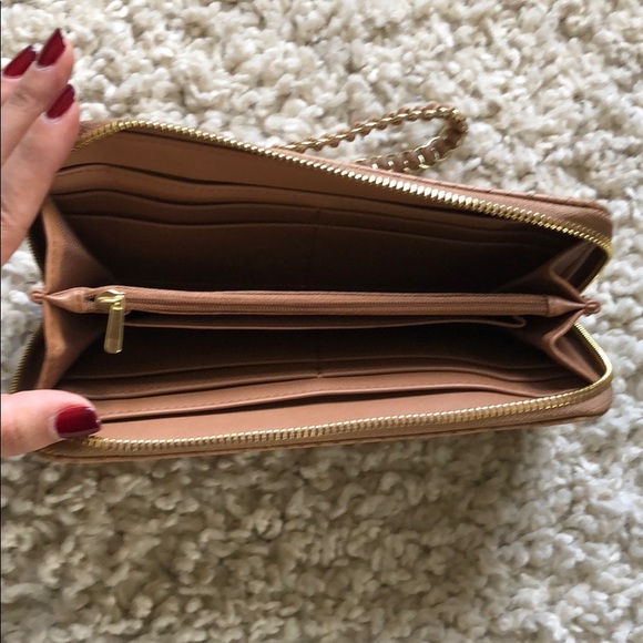 Cute Tan Clutch Wristlet - Picture 4 of 6